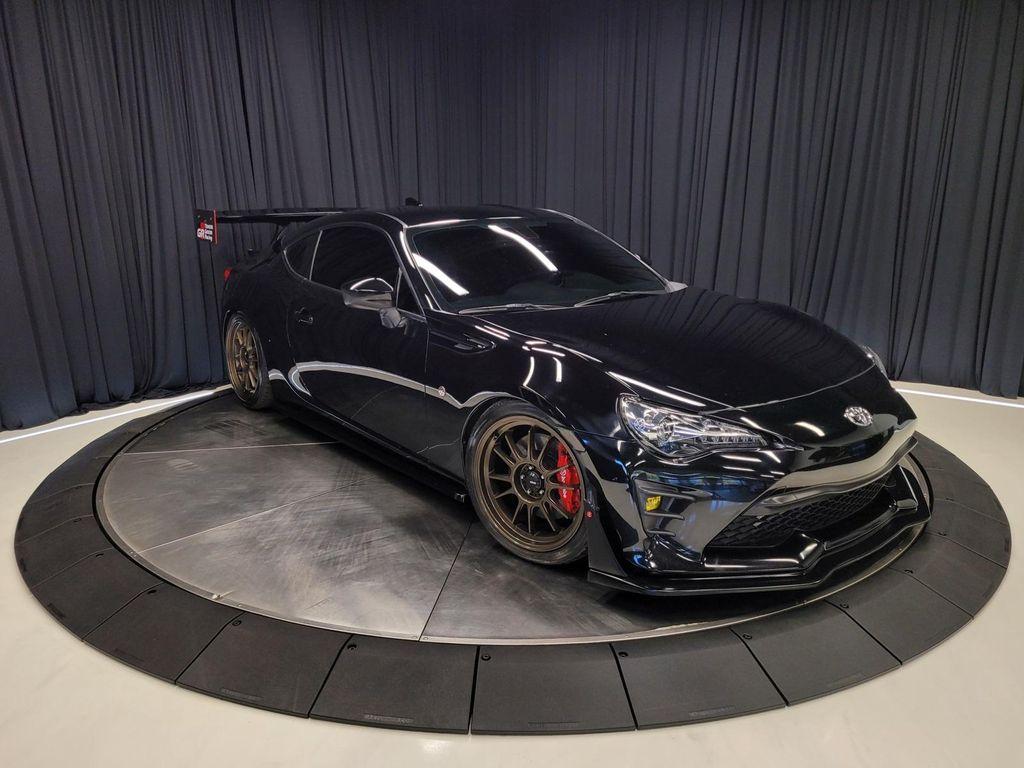 used 2020 Toyota 86 car, priced at $28,990