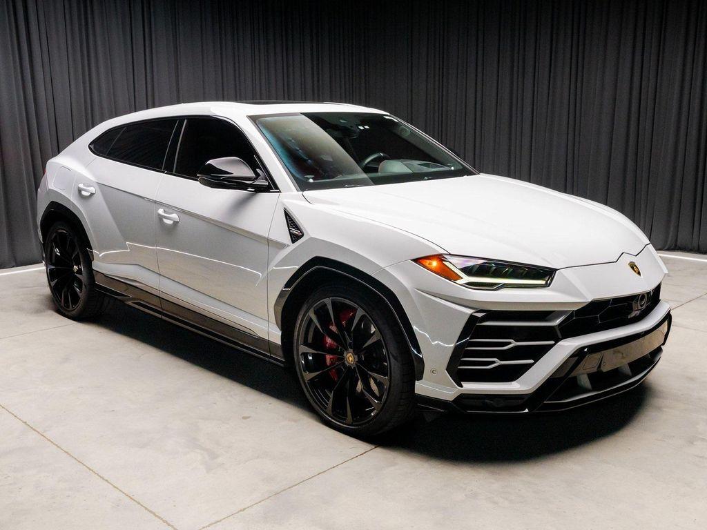 used 2021 Lamborghini Urus car, priced at $165,990
