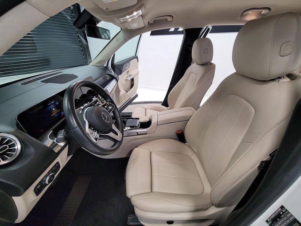 used 2020 Mercedes-Benz GLB 250 car, priced at $25,590