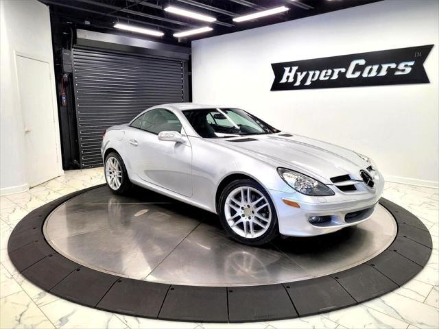 used 2007 Mercedes-Benz SLK-Class car, priced at $12,990
