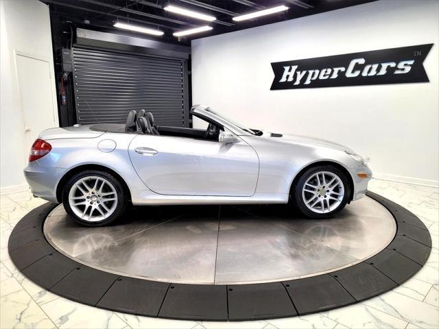 used 2007 Mercedes-Benz SLK-Class car, priced at $12,990