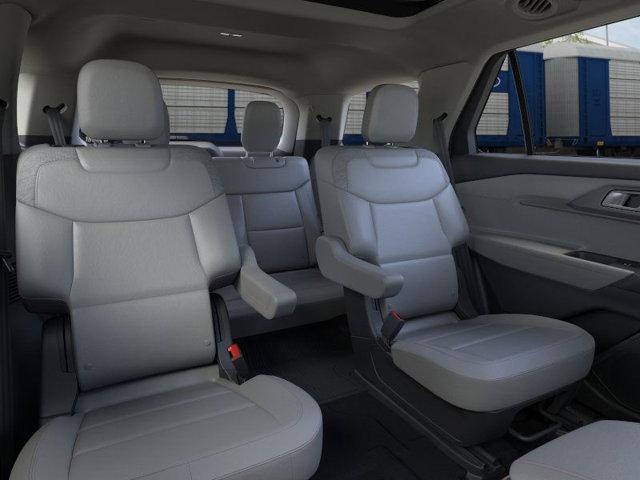 new 2025 Ford Explorer car