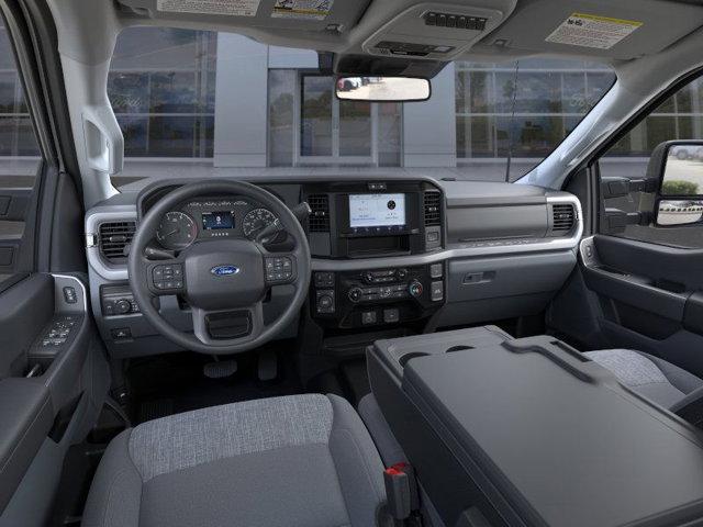 new 2025 Ford F-250 car