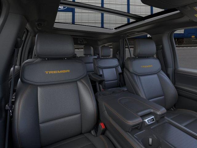 new 2025 Ford Expedition car, priced at $86,069