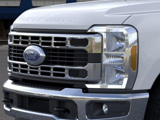 new 2024 Ford F-350 car, priced at $59,639