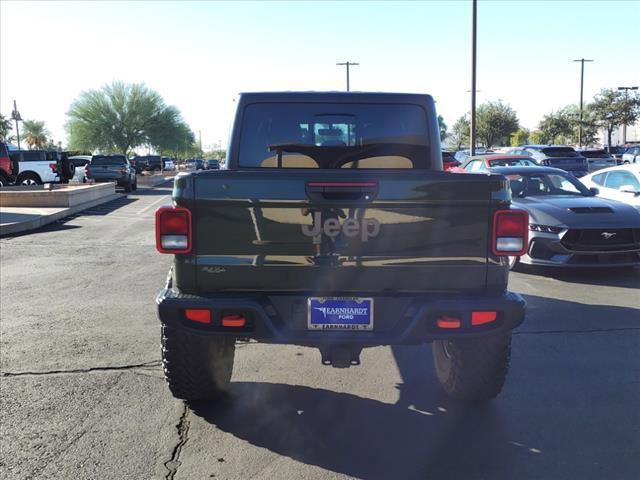 used 2022 Jeep Gladiator car, priced at $35,315