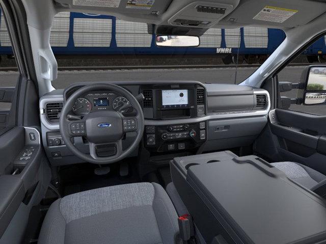 new 2025 Ford F-250 car