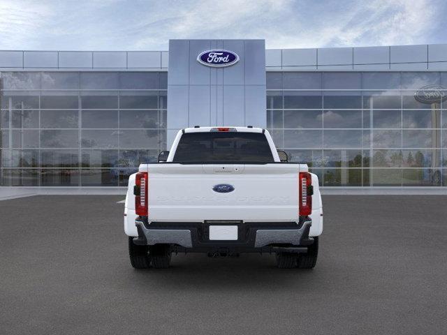 new 2025 Ford F-450 car