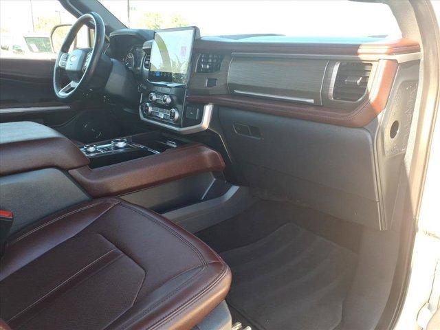 used 2024 Ford Expedition car, priced at $50,697