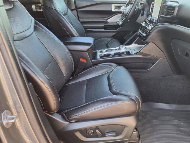 used 2022 Ford Explorer car, priced at $35,317