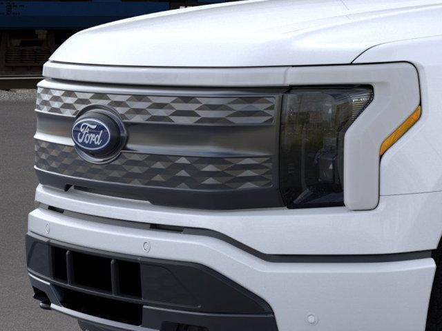 new 2025 Ford F-150 Lightning car