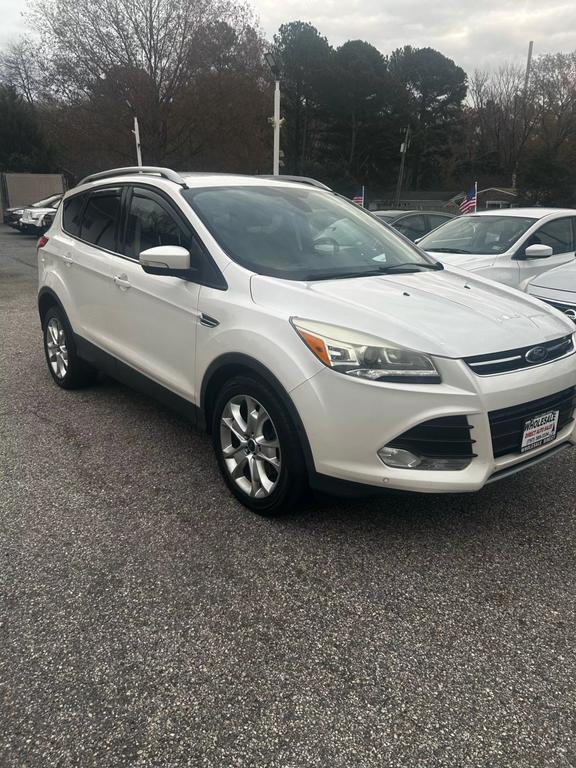 used 2015 Ford Escape car, priced at $8,999