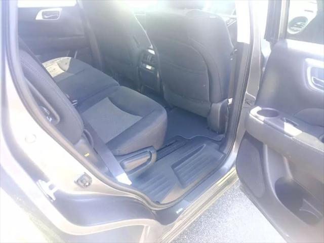 used 2017 Nissan Pathfinder car, priced at $9,999