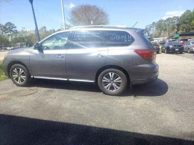 used 2017 Nissan Pathfinder car, priced at $9,999
