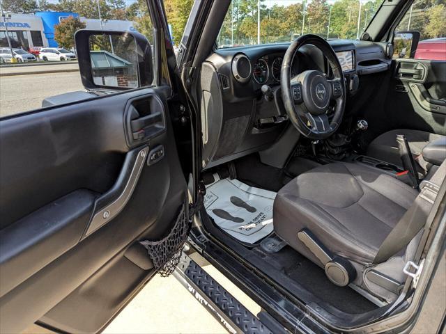 used 2014 Jeep Wrangler Unlimited car, priced at $15,995