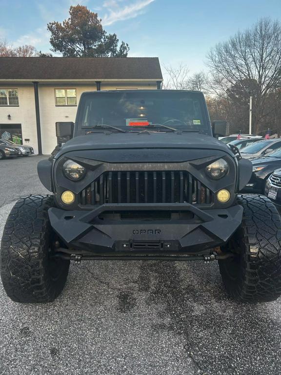 used 2009 Jeep Wrangler Unlimited car, priced at $10,500