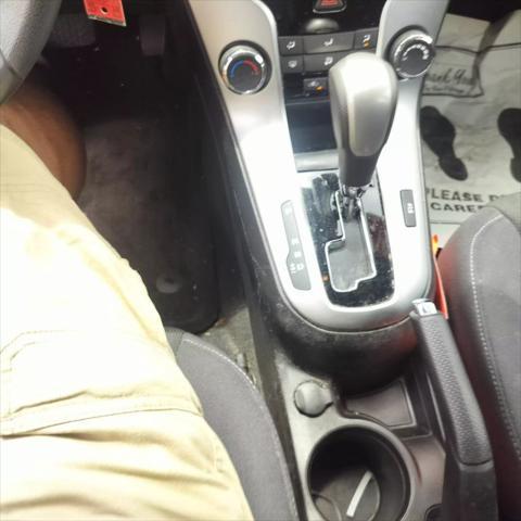 used 2015 Chevrolet Cruze car, priced at $8,999