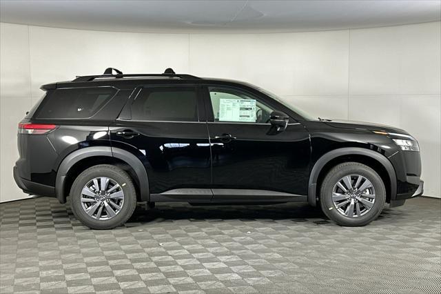 new 2025 Nissan Pathfinder car, priced at $40,750