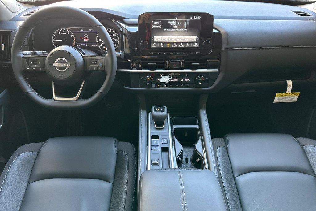 new 2025 Nissan Pathfinder car, priced at $37,121
