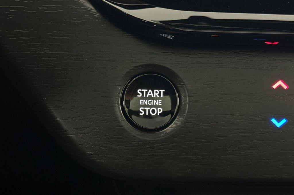 new 2025 Nissan Murano car, priced at $41,082