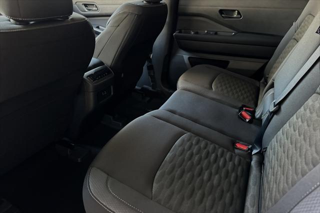 new 2025 Nissan Pathfinder car, priced at $38,888