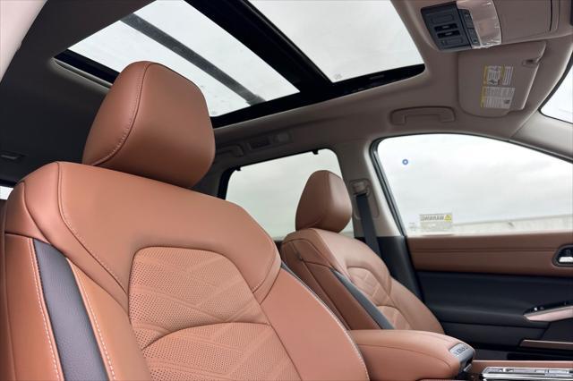 new 2025 Nissan Pathfinder car, priced at $49,046