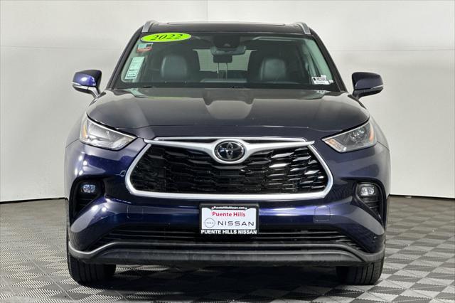 used 2022 Toyota Highlander car, priced at $36,404