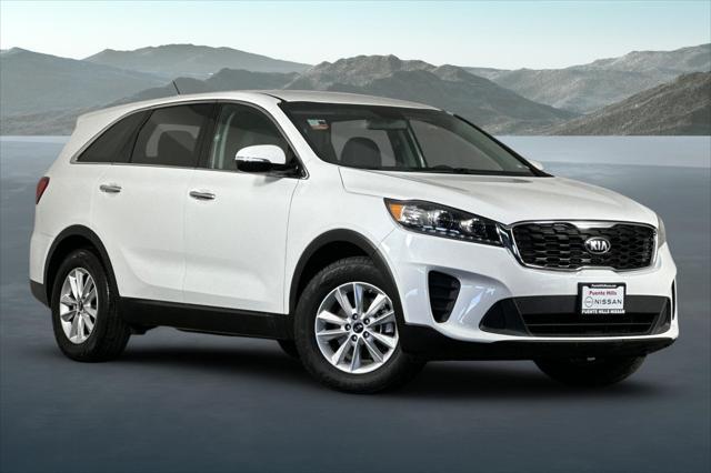 used 2019 Kia Sorento car, priced at $16,177