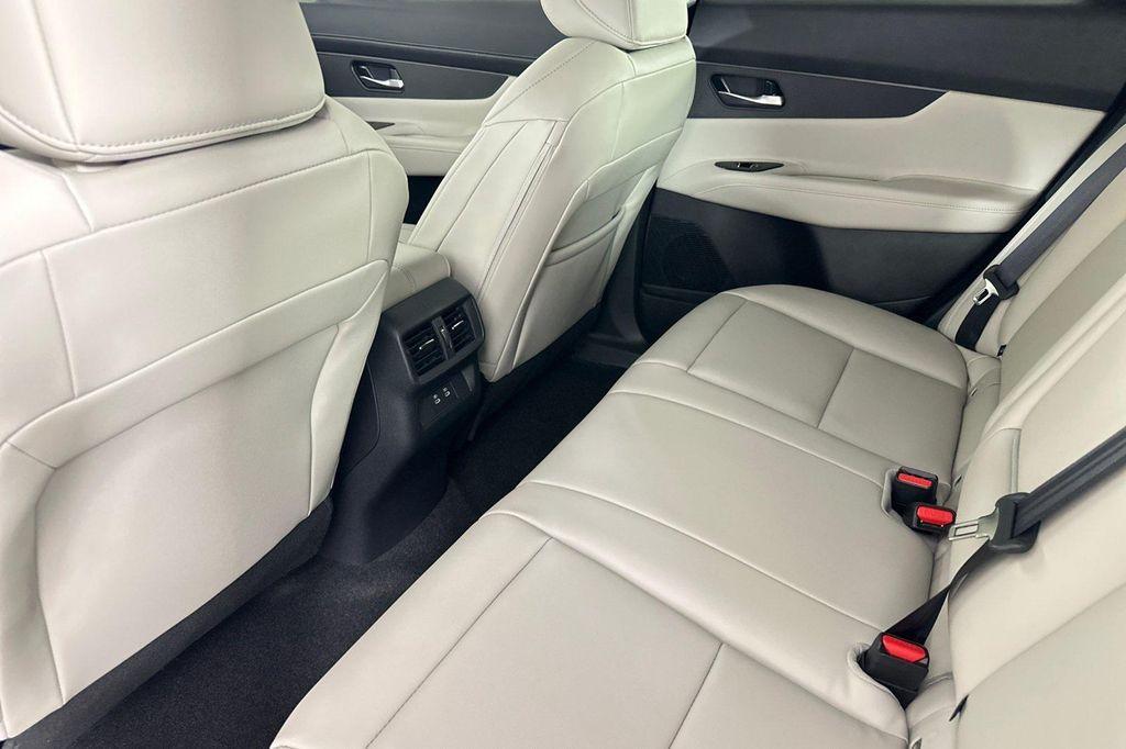 new 2025 Nissan Murano car, priced at $36,539