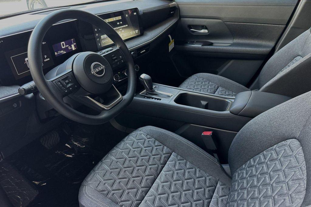 new 2025 Nissan Kicks car, priced at $24,210