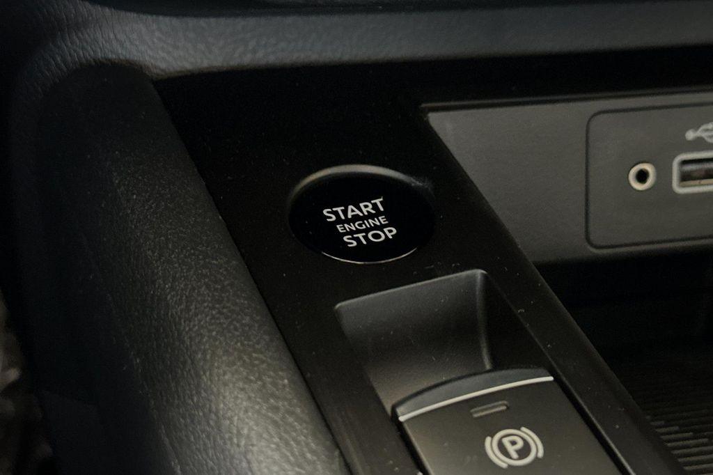 new 2025 Nissan Kicks car, priced at $23,810