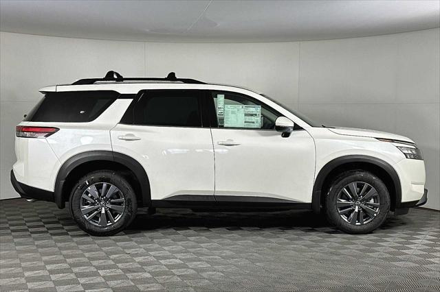 new 2024 Nissan Pathfinder car, priced at $37,965