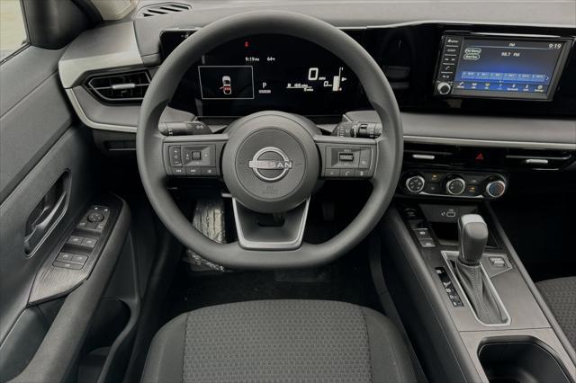 new 2025 Nissan Kicks car, priced at $25,180