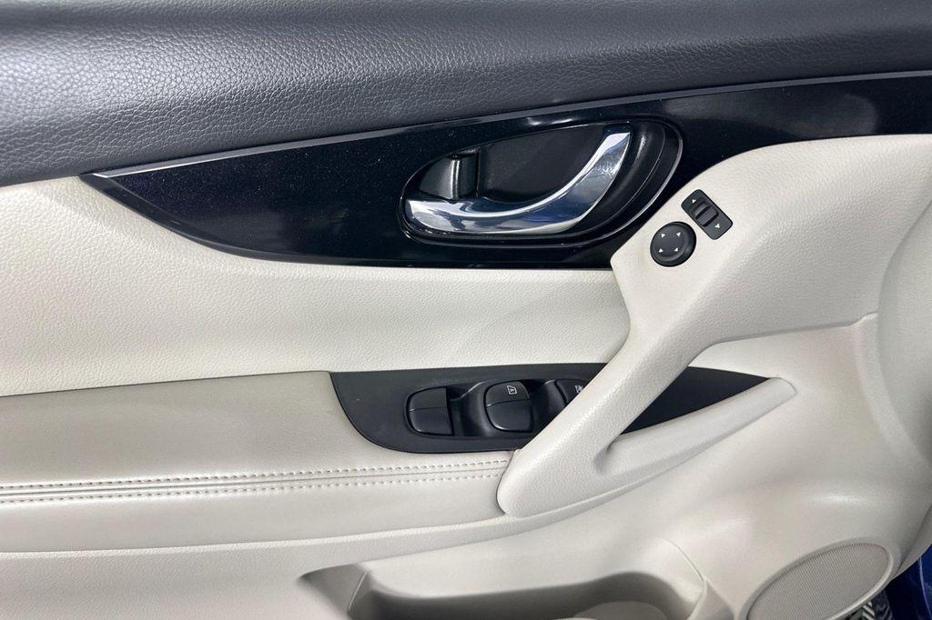 used 2022 Nissan Rogue Sport car, priced at $18,589