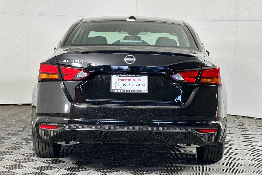 new 2025 Nissan Altima car, priced at $25,678