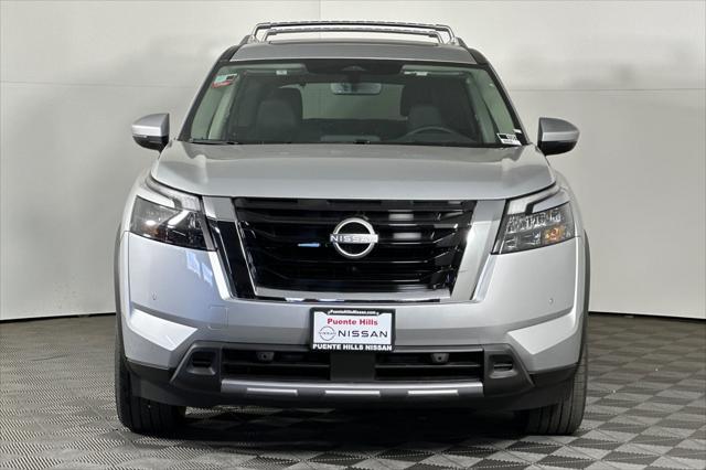 new 2025 Nissan Pathfinder car, priced at $49,976