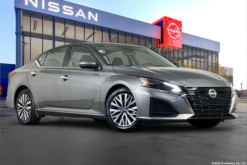 used 2023 Nissan Altima car, priced at $19,400