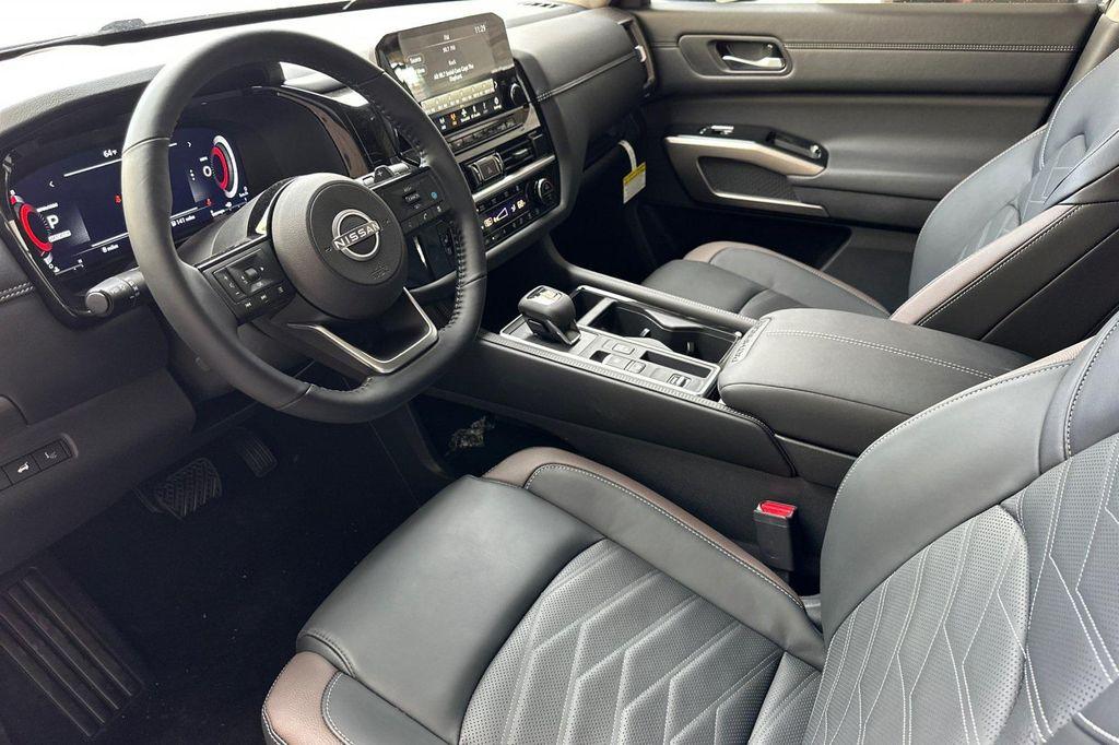 new 2025 Nissan Pathfinder car, priced at $49,478