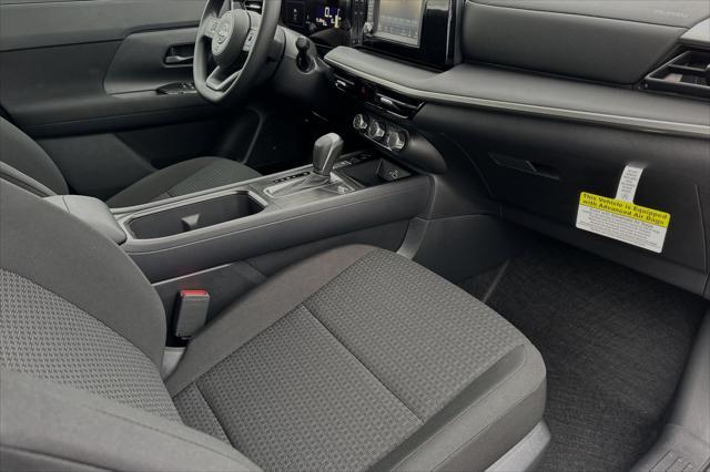 new 2025 Nissan Kicks car, priced at $24,860