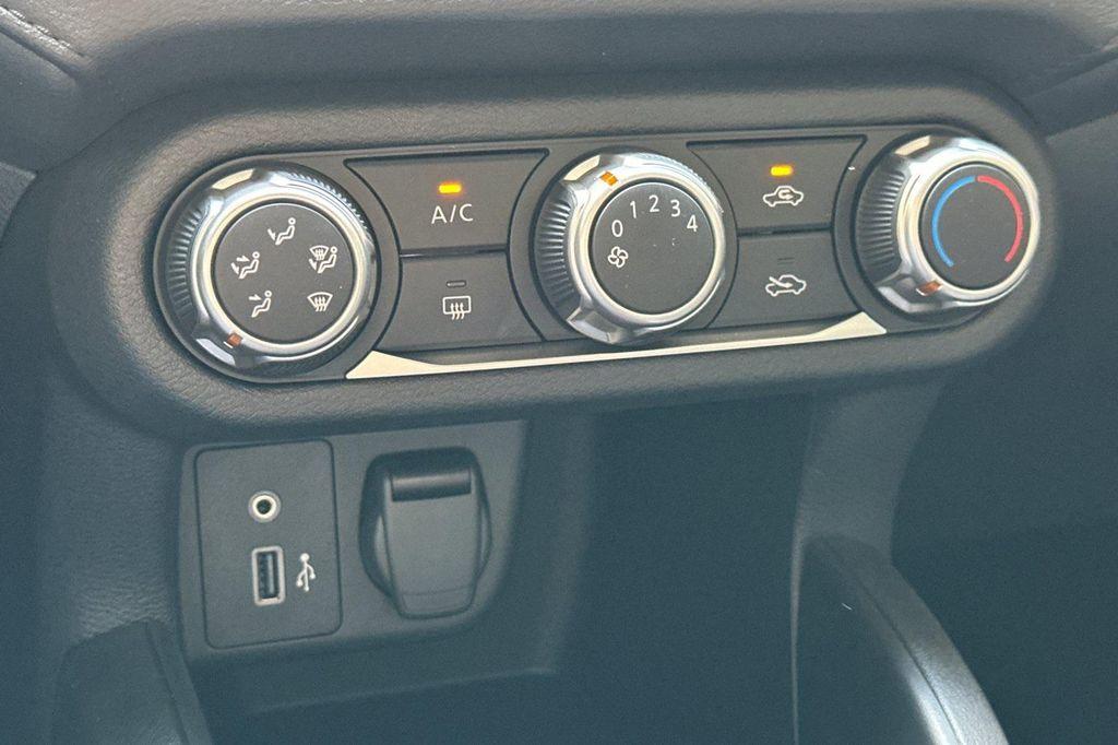 new 2025 Nissan Versa car, priced at $21,538