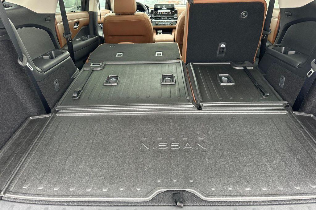new 2025 Nissan Pathfinder car, priced at $49,109