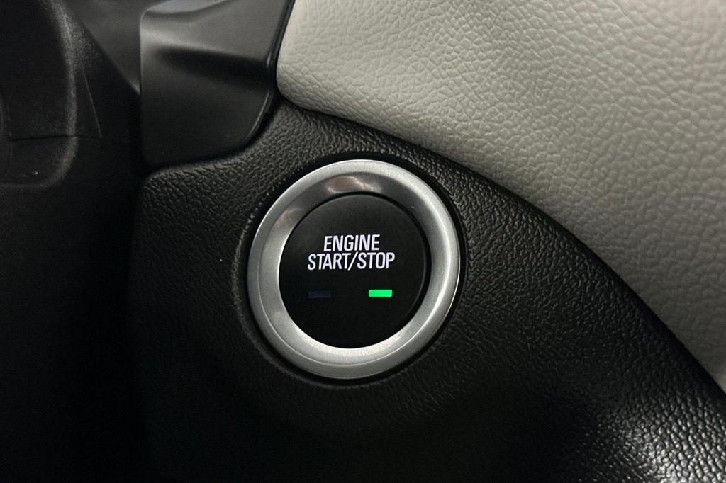 used 2024 Chevrolet Equinox car, priced at $20,512