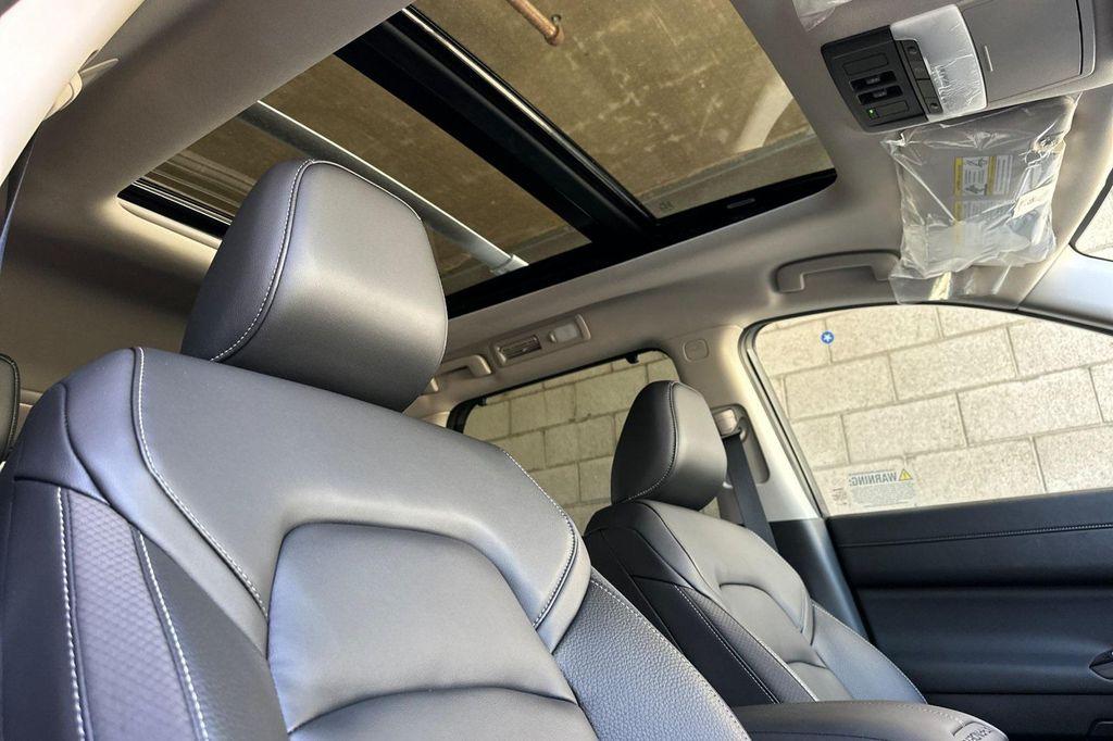 new 2025 Nissan Pathfinder car, priced at $37,444