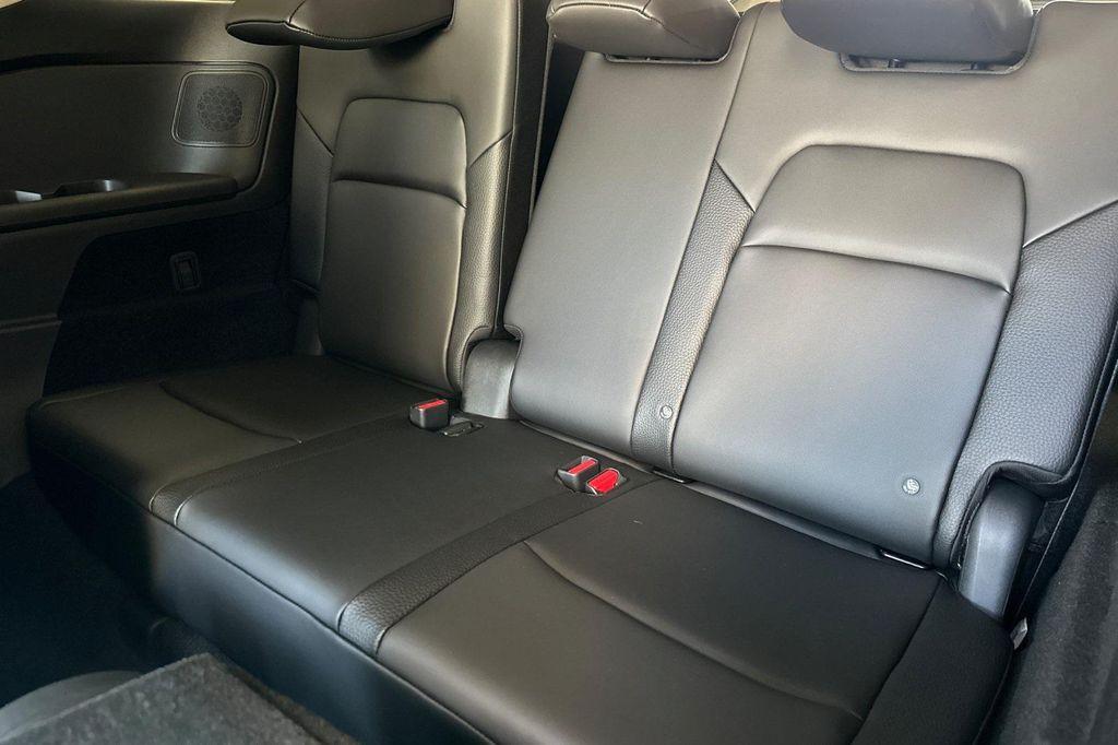 new 2025 Nissan Pathfinder car, priced at $37,444