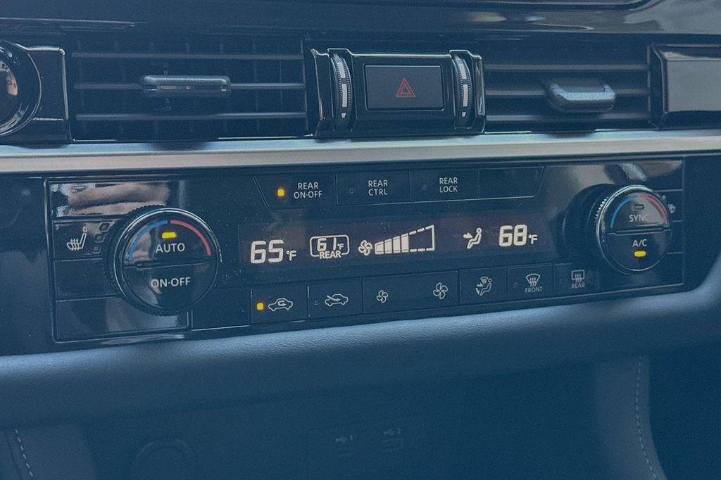 new 2025 Nissan Pathfinder car, priced at $38,859