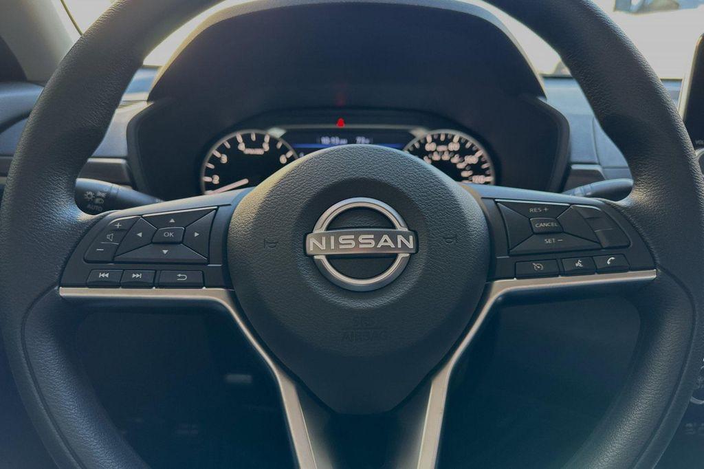 new 2025 Nissan Altima car, priced at $27,986