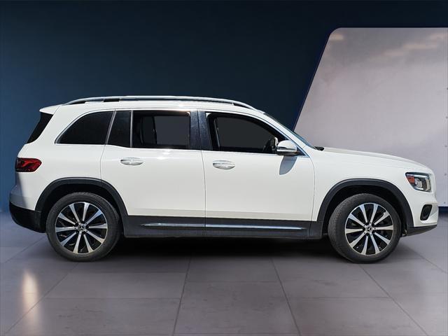 used 2023 Mercedes-Benz GLB 250 car, priced at $33,990