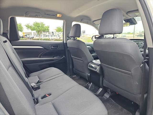 used 2017 Toyota Highlander car, priced at $24,990