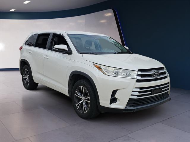 used 2017 Toyota Highlander car, priced at $24,990