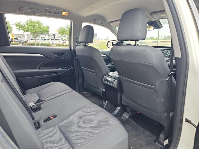 used 2017 Toyota Highlander car, priced at $24,990